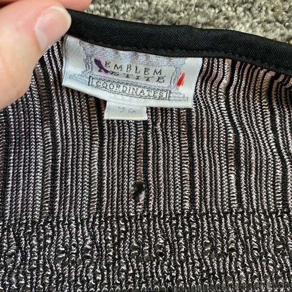 front tie cardigan - Picture 2 of 3